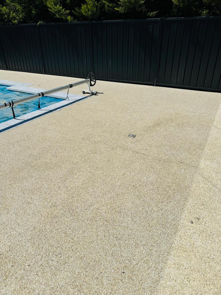 Pool area pressure cleaning in doreen